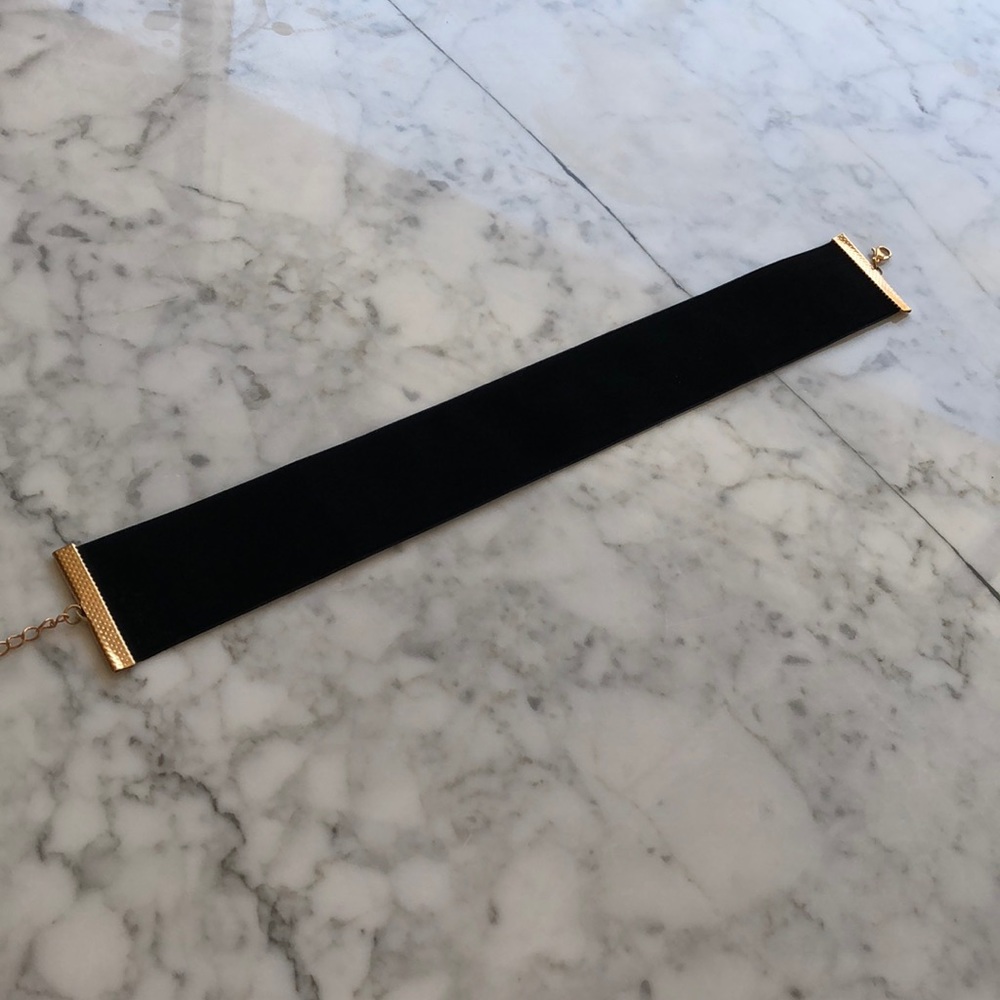 Black choker SOLD
